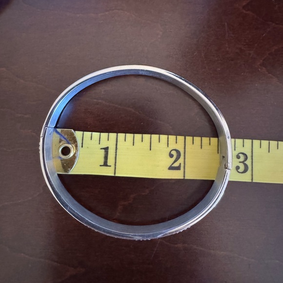 JCM Elegant Silver Crystal/Rhinestone Bangle Bracelet - Picture 5 of 5